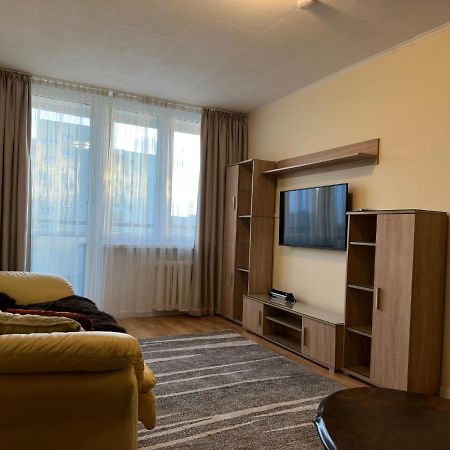 Apartament Bazylianska - 100M Do Metra "Brodno", 20 Minut Do Centrum Warszawy Warsaw Exterior photo